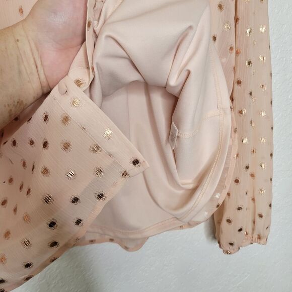 Lauren Conrad Size XL Pink and Shimmer Gold Ruffle Shoulder Long Sleeve Blouse - Picture 4 of 9